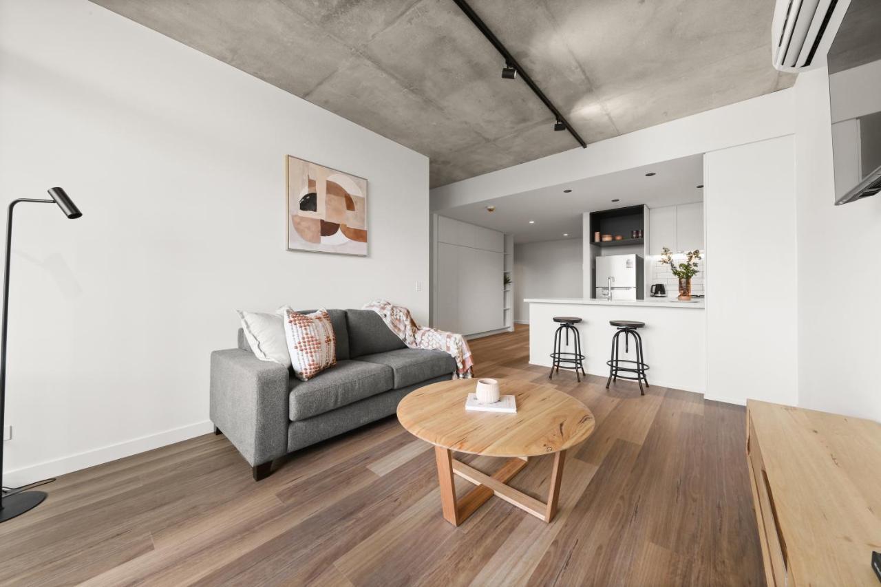 Rambla At Solarino House Aparthotel Мелбърн Екстериор снимка