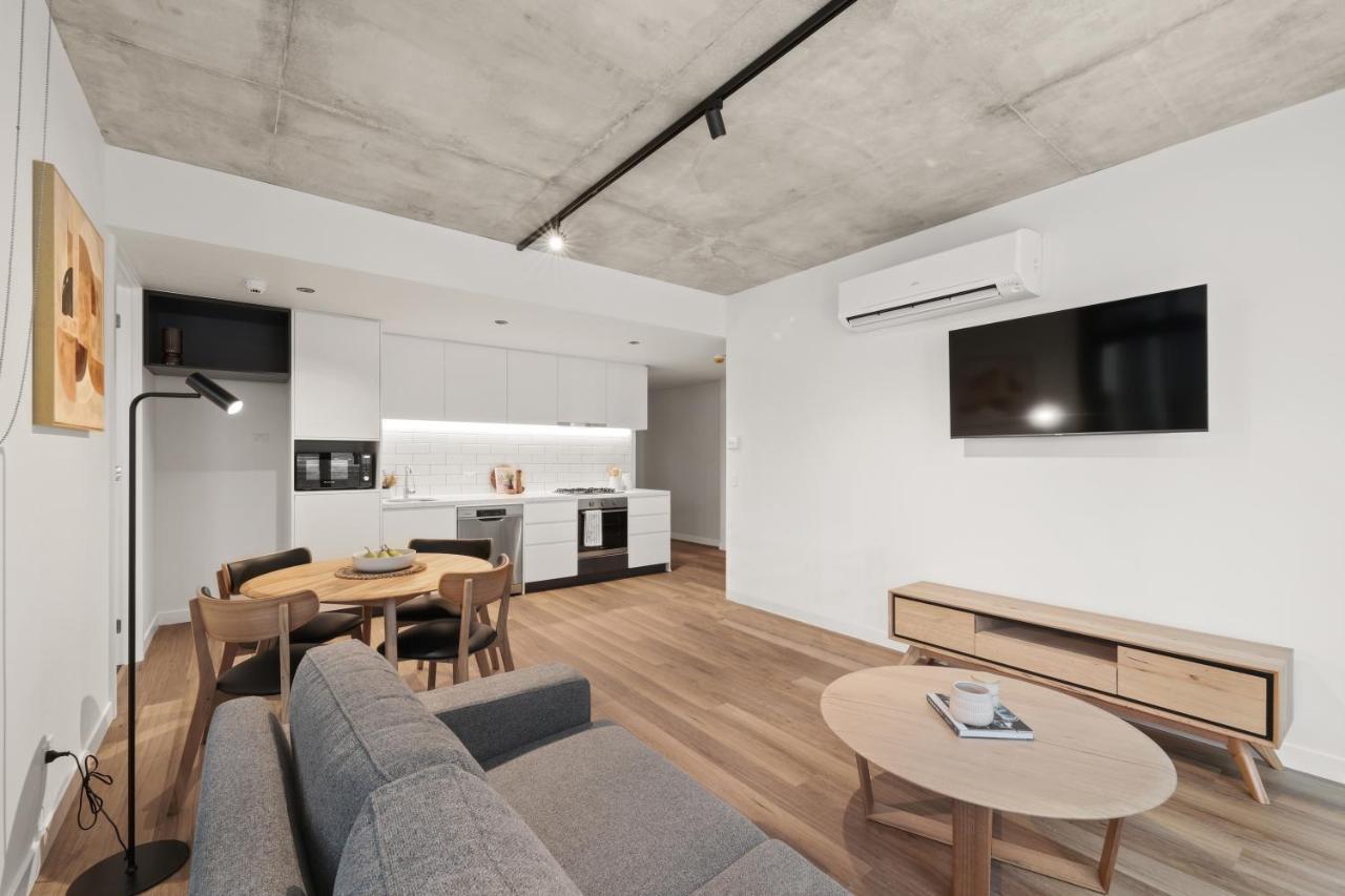 Rambla At Solarino House Aparthotel Мелбърн Екстериор снимка
